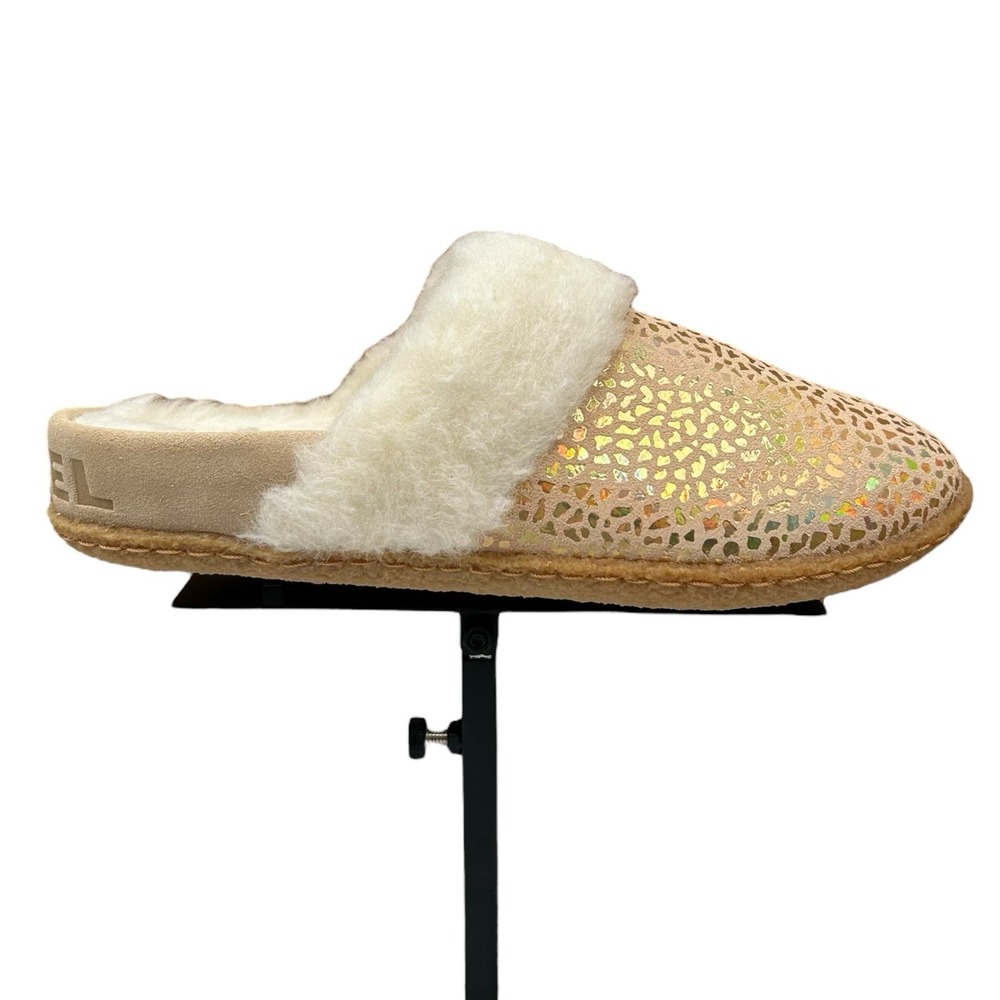 SOREL Nakiska Youth Girls Faux Fur Slippers Size 2 Tan- Gold Animal Print Warm